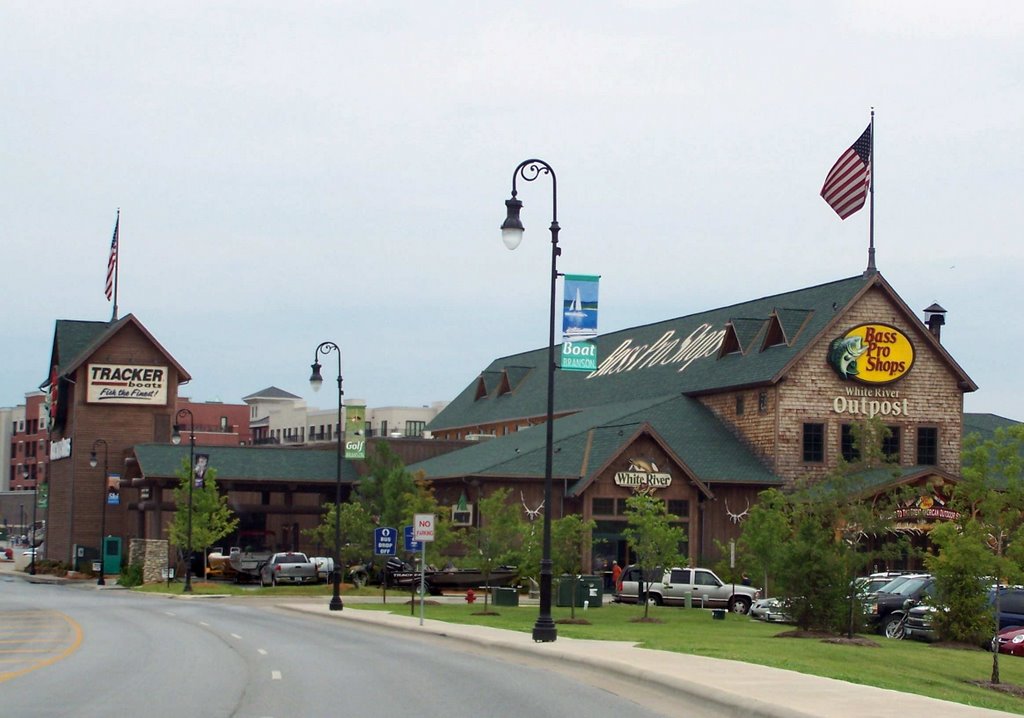 BASS PRO