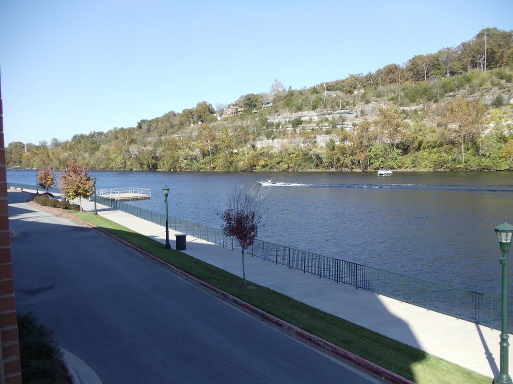 Lake Taneycomo