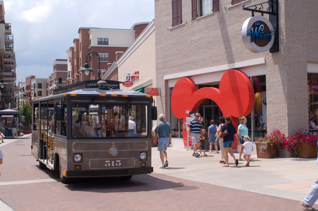 Trolly at Branson Landing