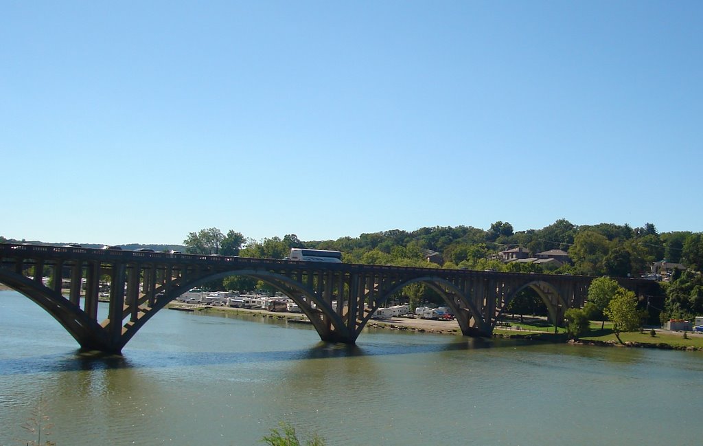 Taneycomo Bridge, Branson, MO