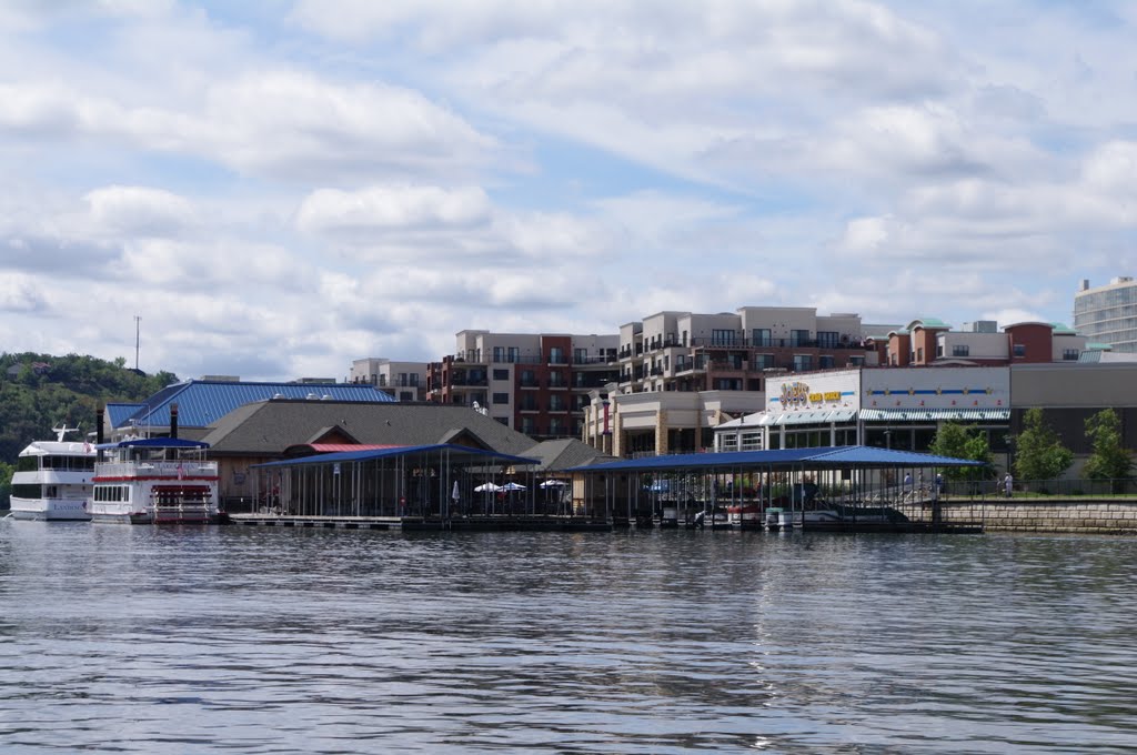 Branson Landing Cruises