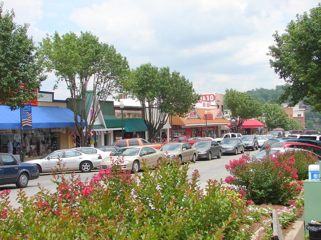 BRANSON MAIN ST