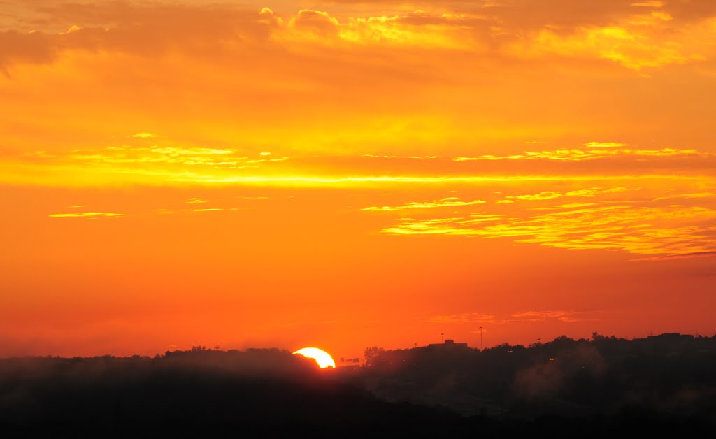 sunrise over I44