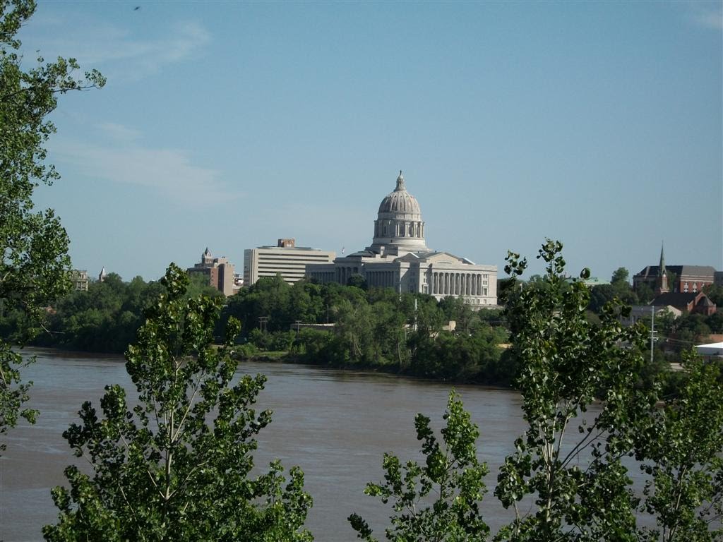 Missouri State Capitol building, from north end of pedestrian walkway over the Missouri River, Jefferson City, MO