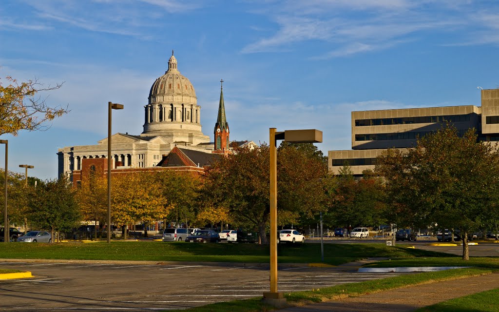 Missouri State Capitol at sunset