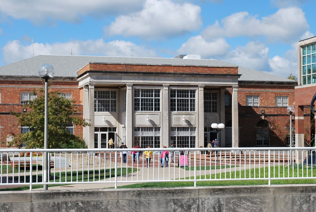 Truman State University Student Union Building