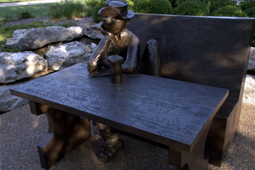 Beetle Bailey in bronze
