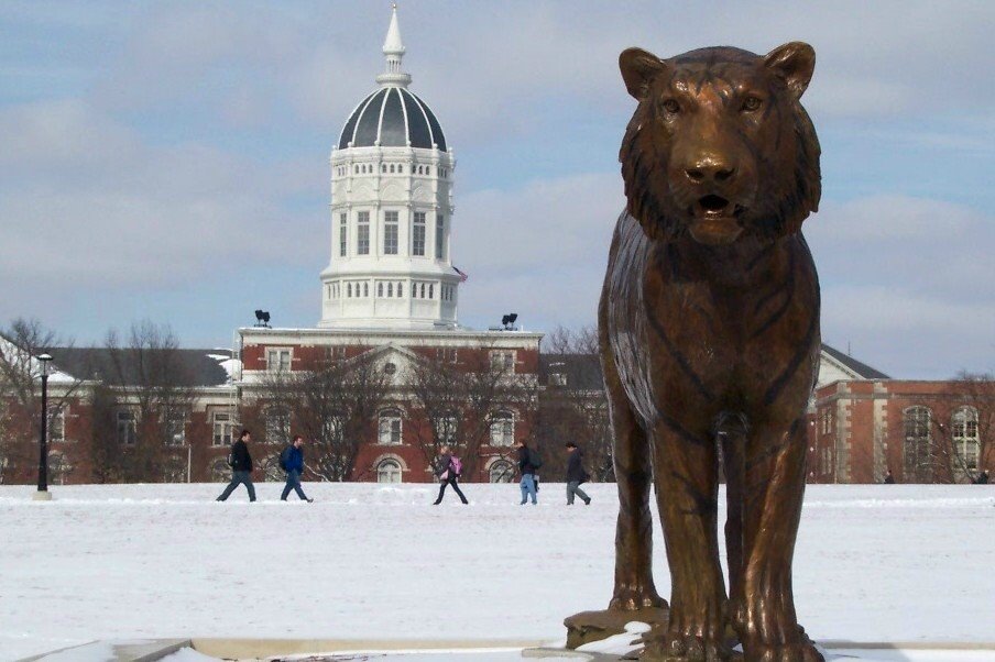 Tiger Plaza between classes