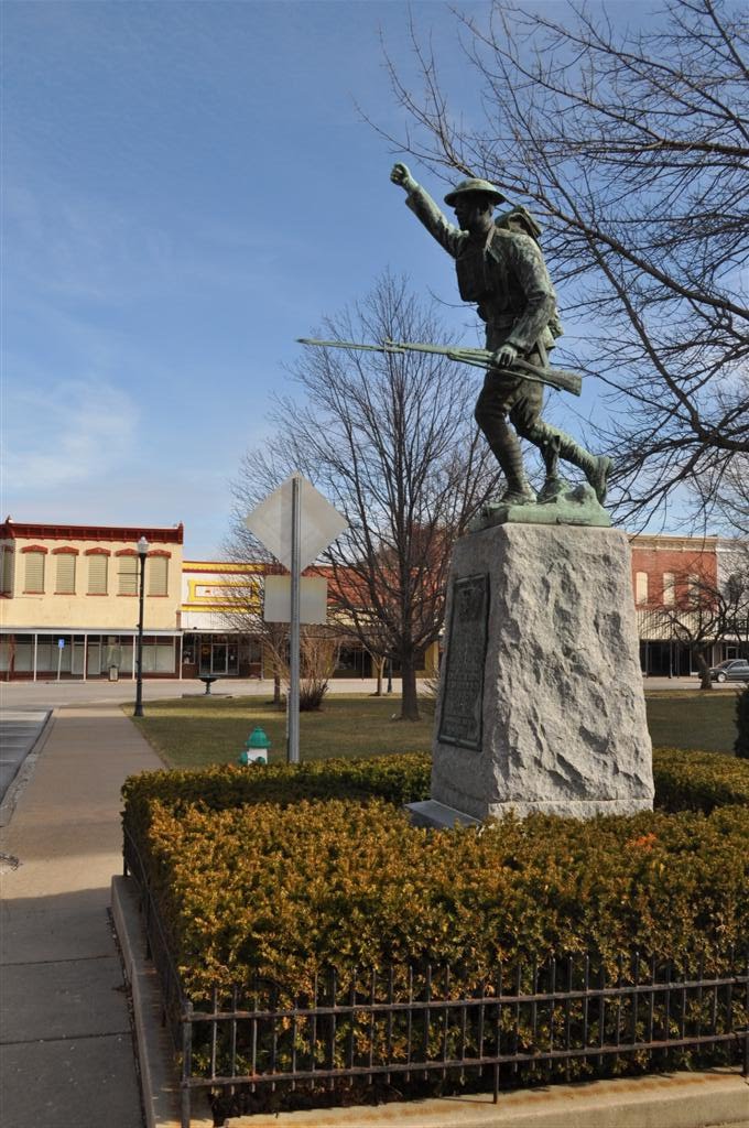 WWI doughboy, Marshall, MO