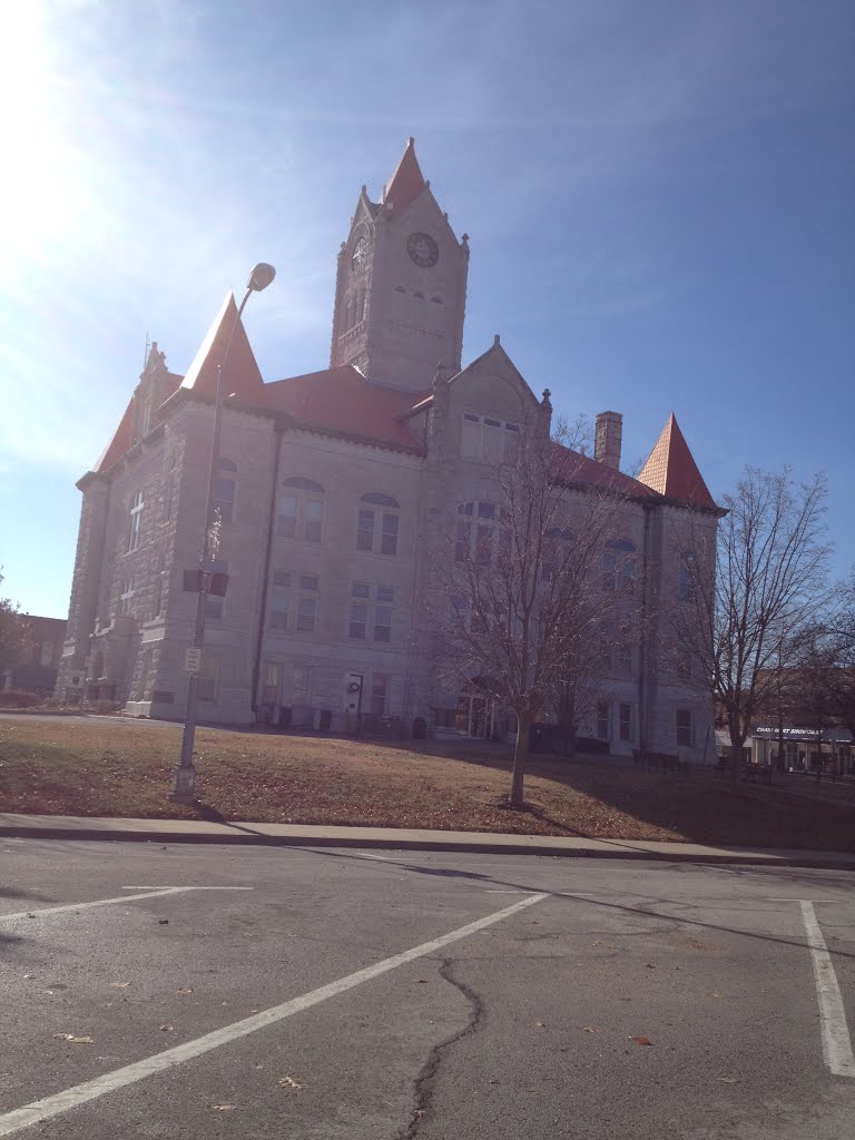 The Vernon County Court House in Navada Missouri