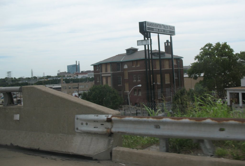 Vandeventer Truck Sales