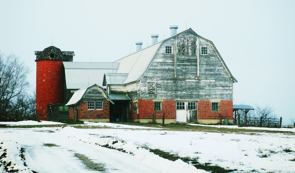 Barn near Chillicothe, MO