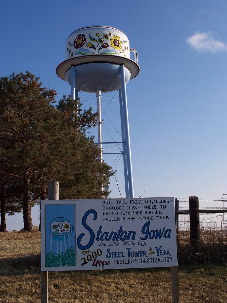 Stanton Iowa Coffeecup Water Tower