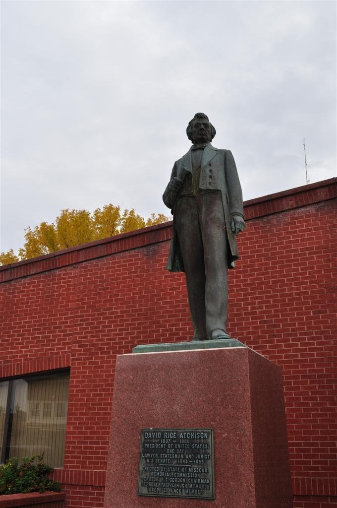 David Rice Atchison, President of the United States one day, bronze statue, Plattsburg, MO