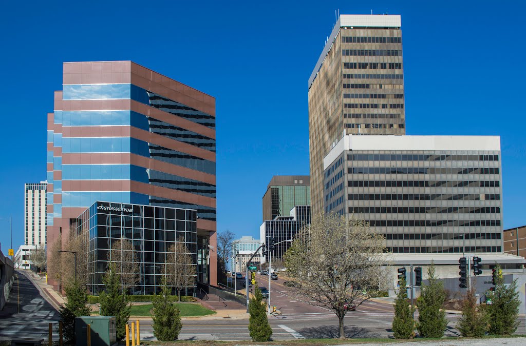 Bonhomme Avenue - Clayton