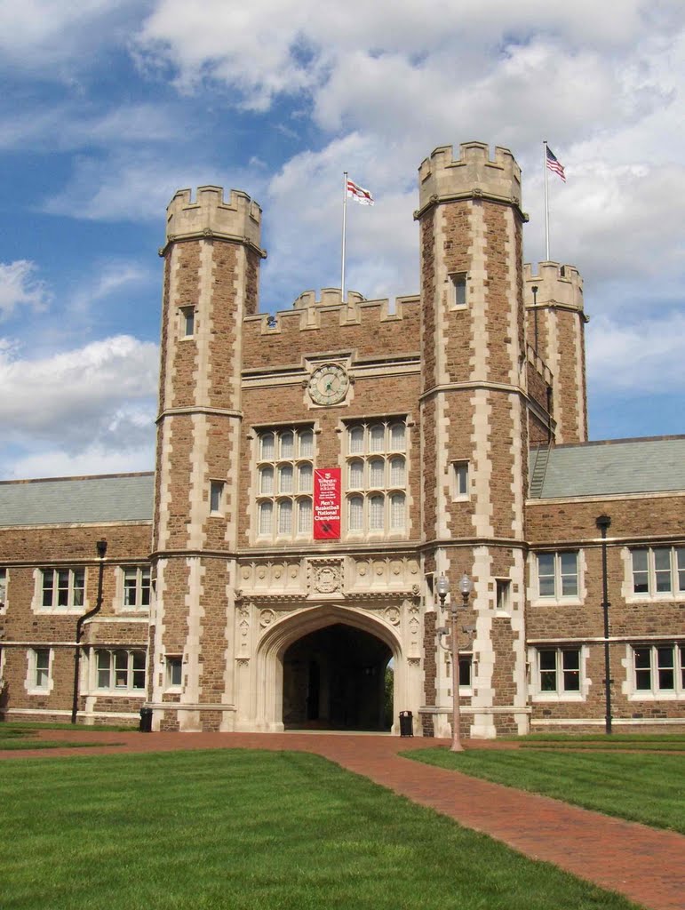 Washington University in St. Louis Brookings Hall, GLCT