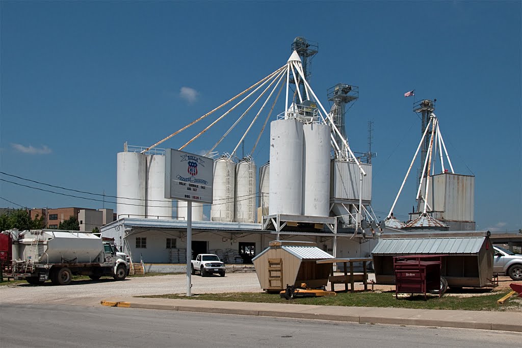 Rolla Farmers Exchange Silos