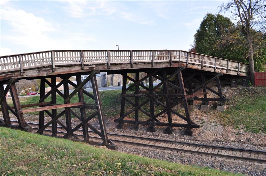 pedestrian bridge, Lanning Wooden Bridge Park, Rolla, MO