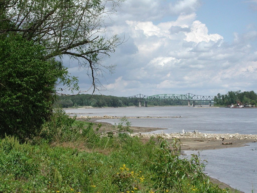 Missouri River, near Kister Park St.Charles MO