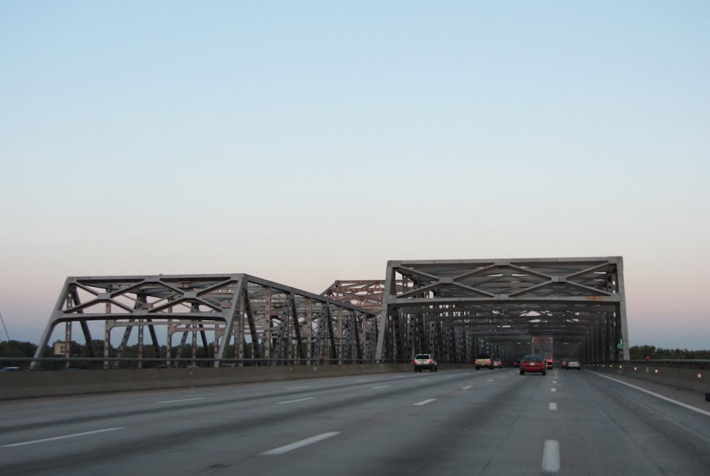 Rt 70 Bridge over the Missouri
