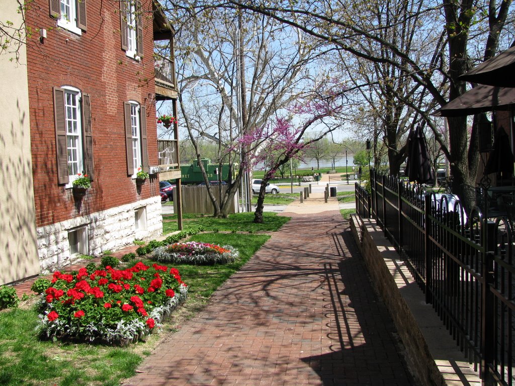 Sidewalk in Saint Charles