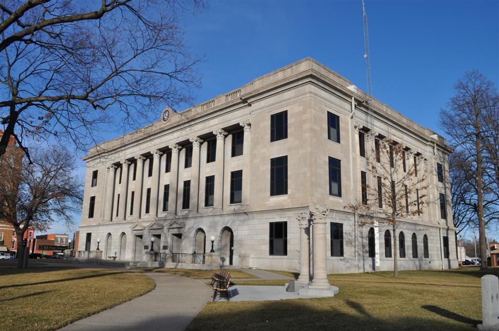 Pettis County courthouse, Sedalia, MO