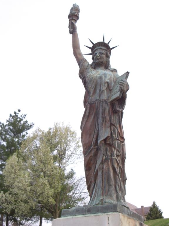 Statue of Liberty reproduction, St. Joseph, MO