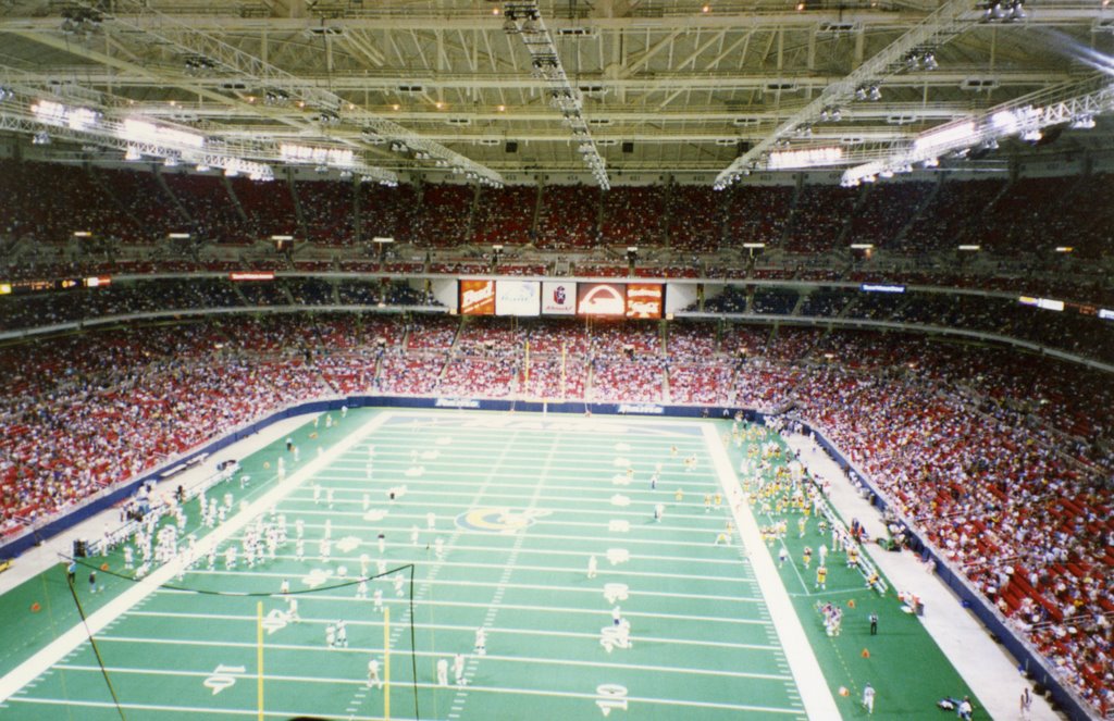 Edward Jones Dome (TWA Dome)