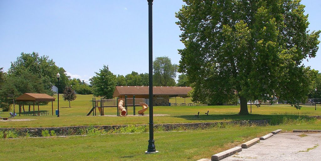 Silver Springs Park, Springfield, Missouri