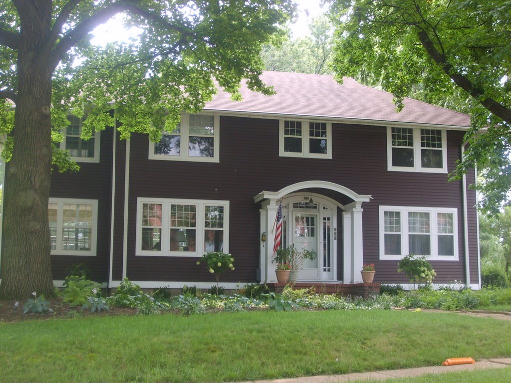 216 Wesley Ave.