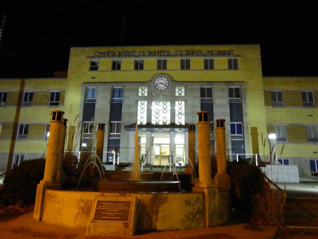 Cherokee County Court House, Columbus, KS
