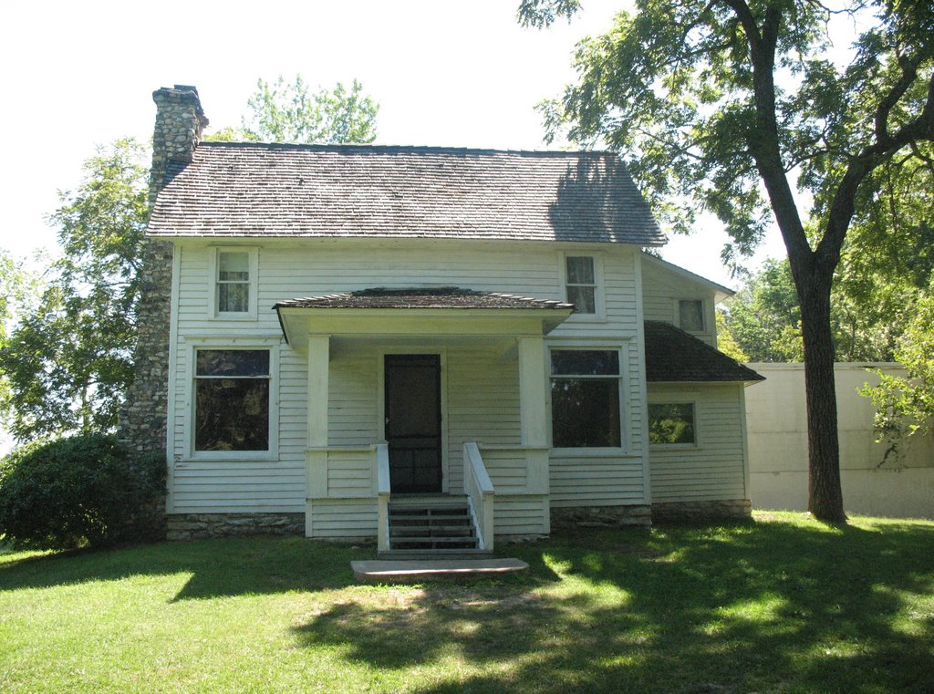 Lauras house