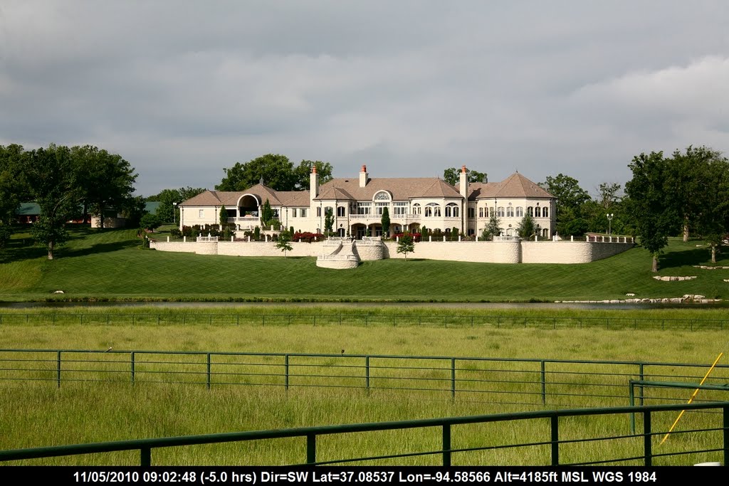 Route 66 - Missouri - Joplin - Great house along route 66
