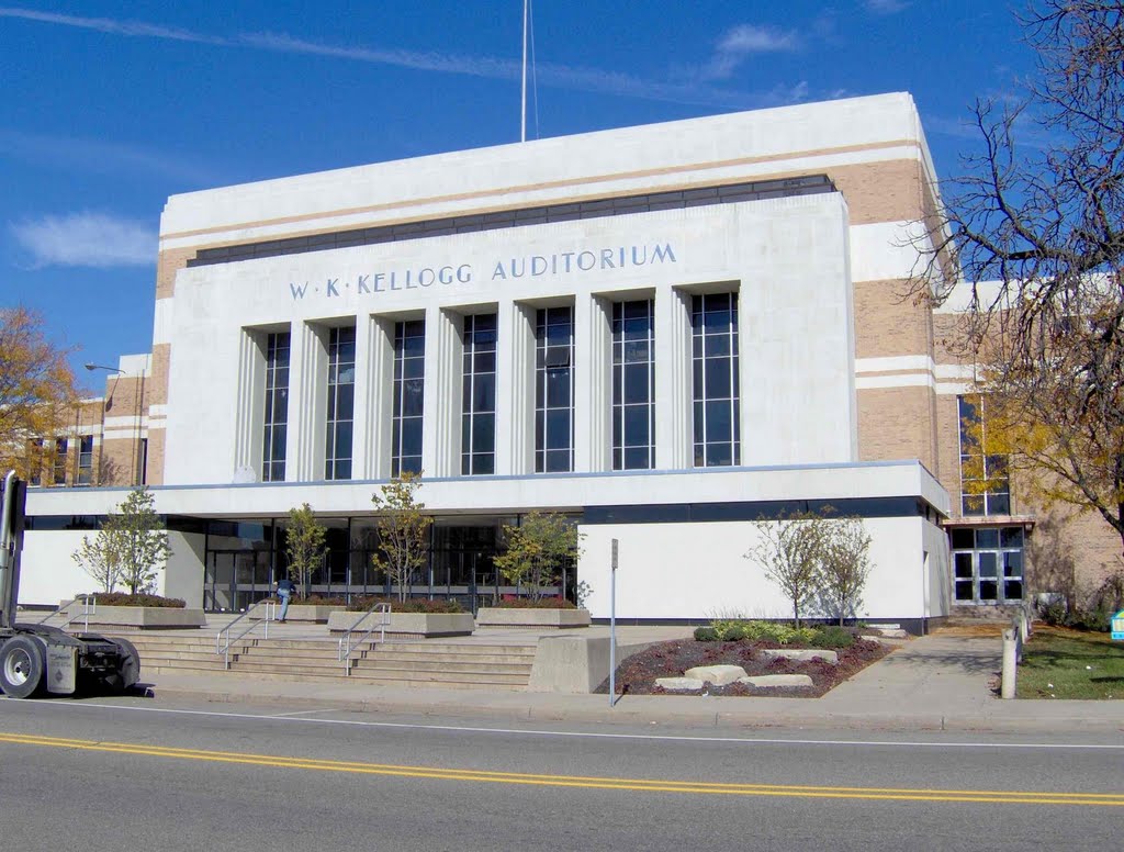WK Kellogg Auditorium, GLCT