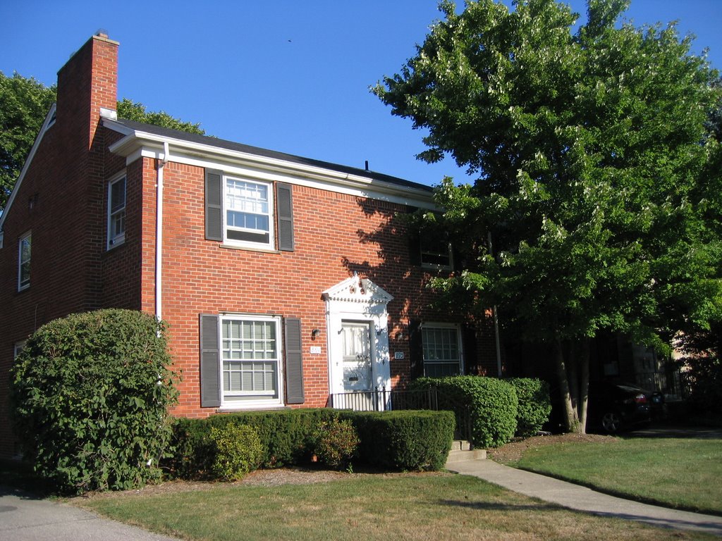 893 Henrietta, Birmingham, MI