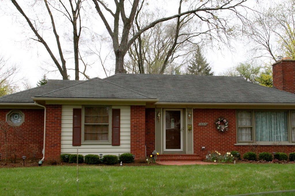 18215 Birwood Ave. Beverly Hills, MI 48025