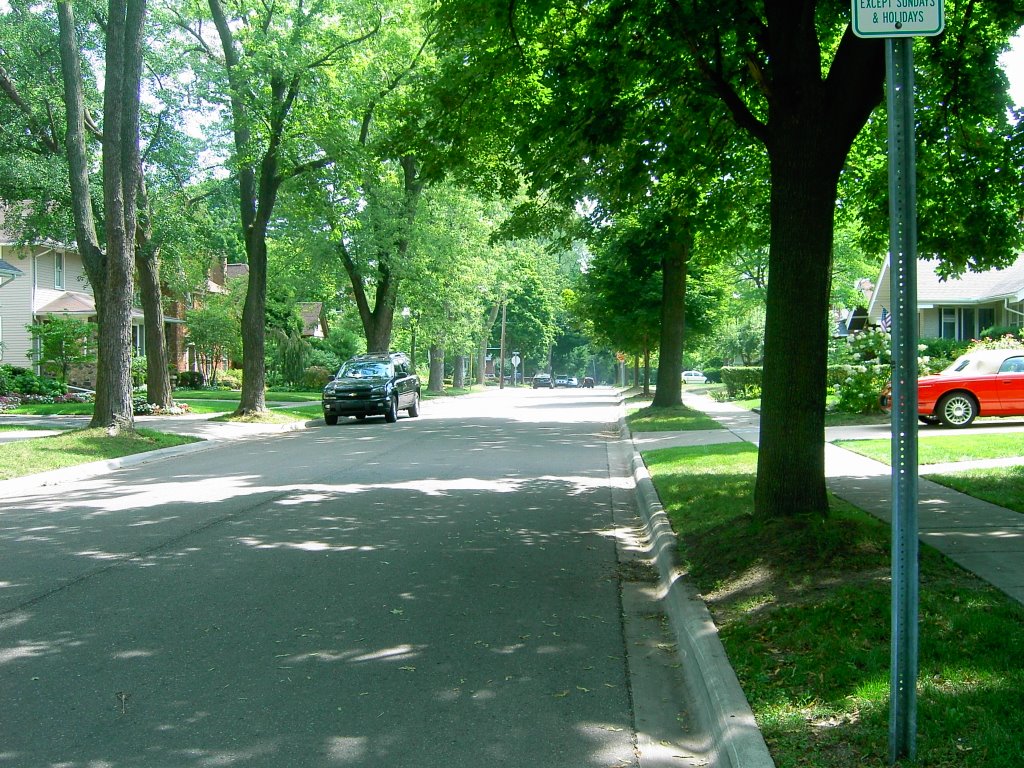 Ridgedale Ave