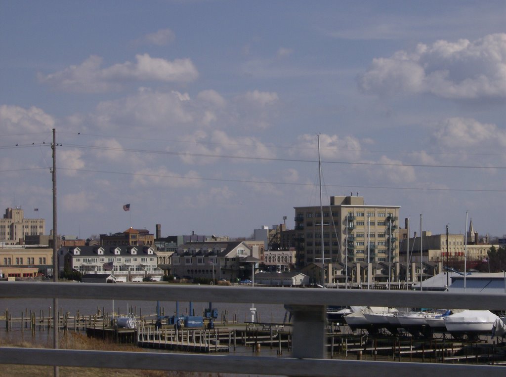 Saginaw River on Liberty Bridge