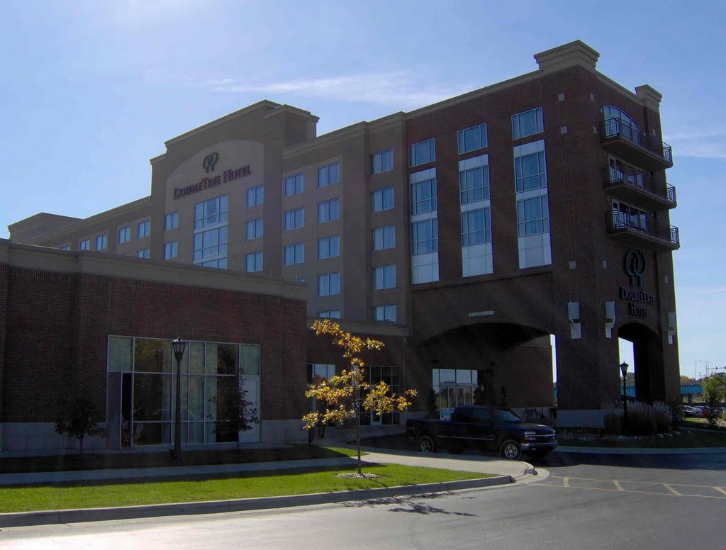DoubleTree Hotel, GLCT