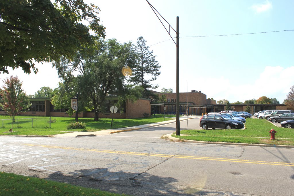 Northside School, 912 Barton Drive, Ann Arbor, Michigan