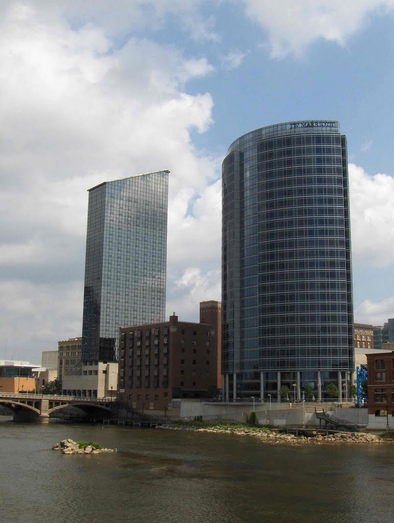 Downtown, GLCT