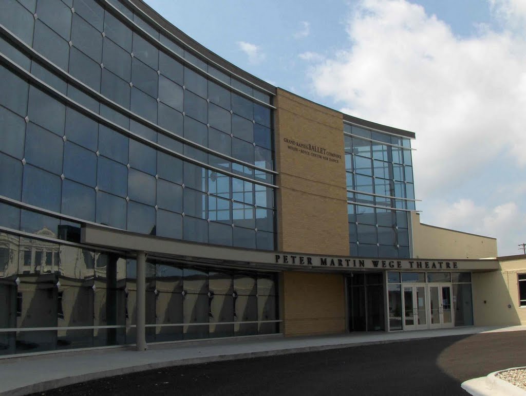 Peter Martin Wege Theatre, GLCT