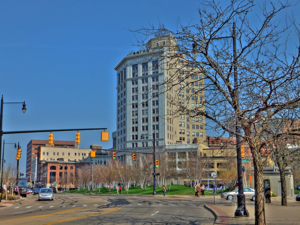 Monroe Avenue