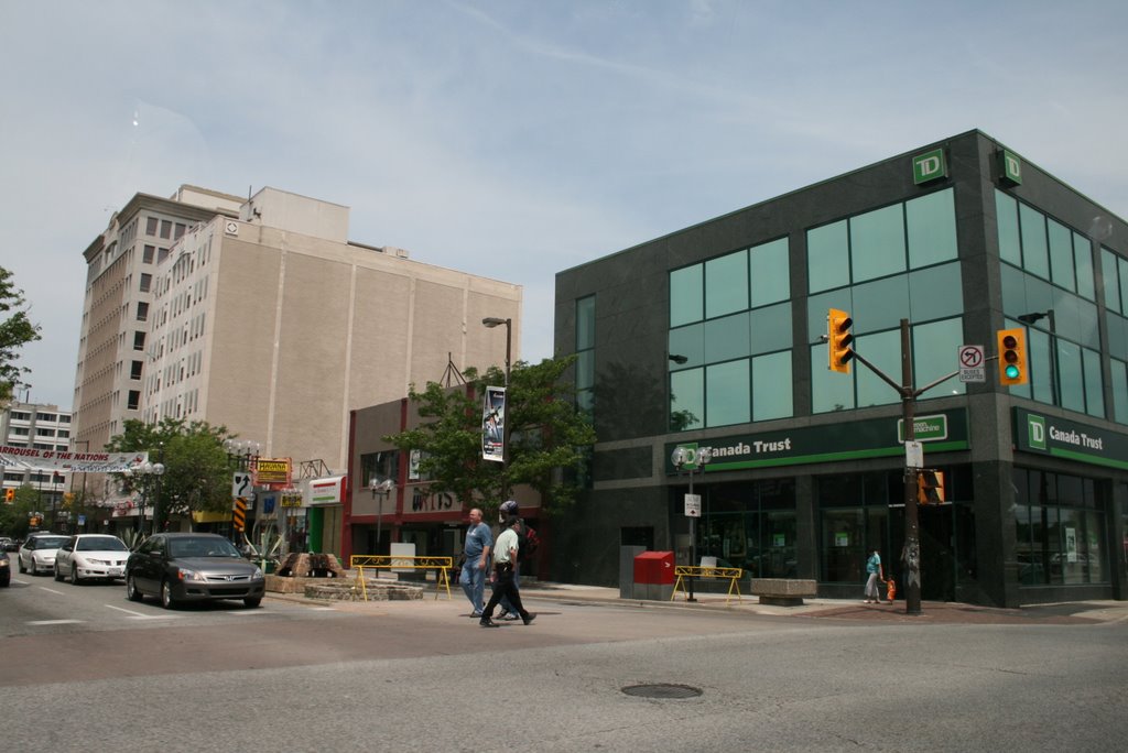 Wyandotte and Oulette