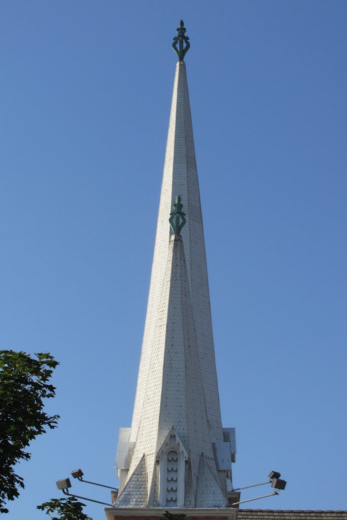 Towers of First Baptist Church