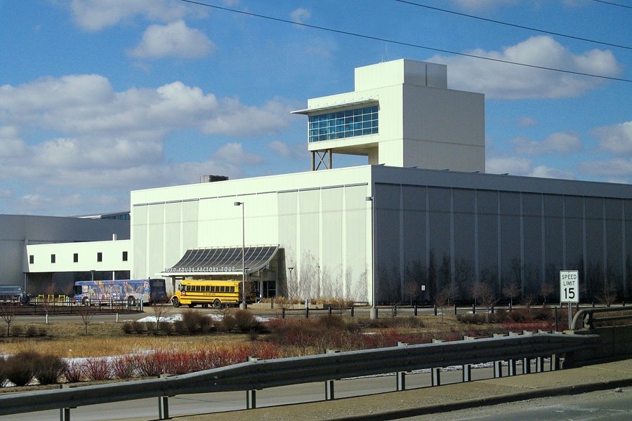 >> Ford Rouge Factory Tour