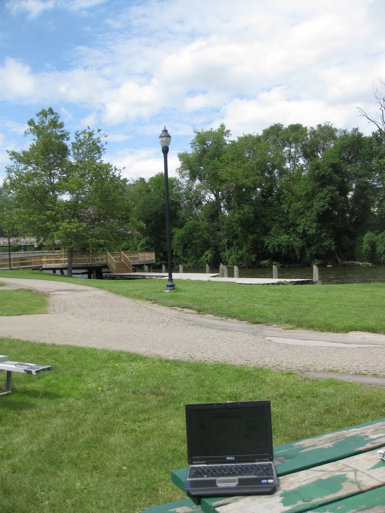 Free public Wi-Fi available in the Riverside Park