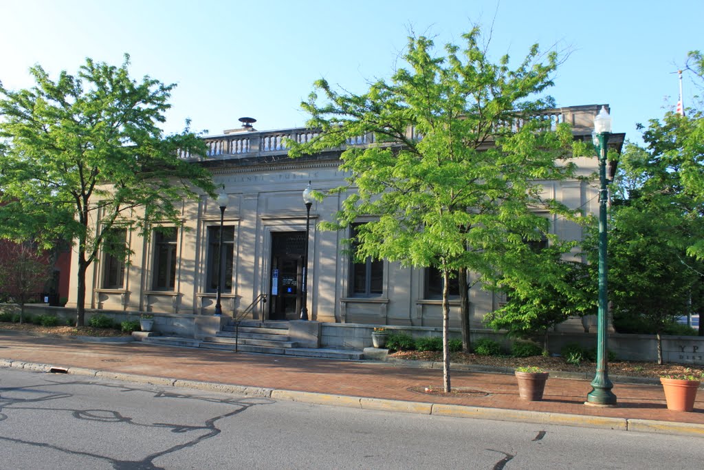 Ypsilanti District Library, 229 West Michigan Avenue, Ypsilanti, Michigan