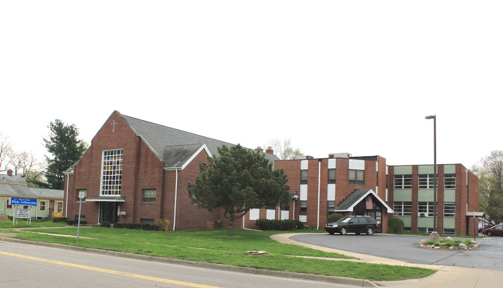 Huron Valley Bible Fellowship, 218 East Forest Avenue, Ypsilanti, Michigan