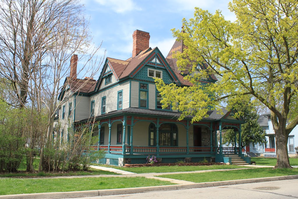 Historic Building, (1894), 207 North Hamilton, Ypsilanti, Michigan